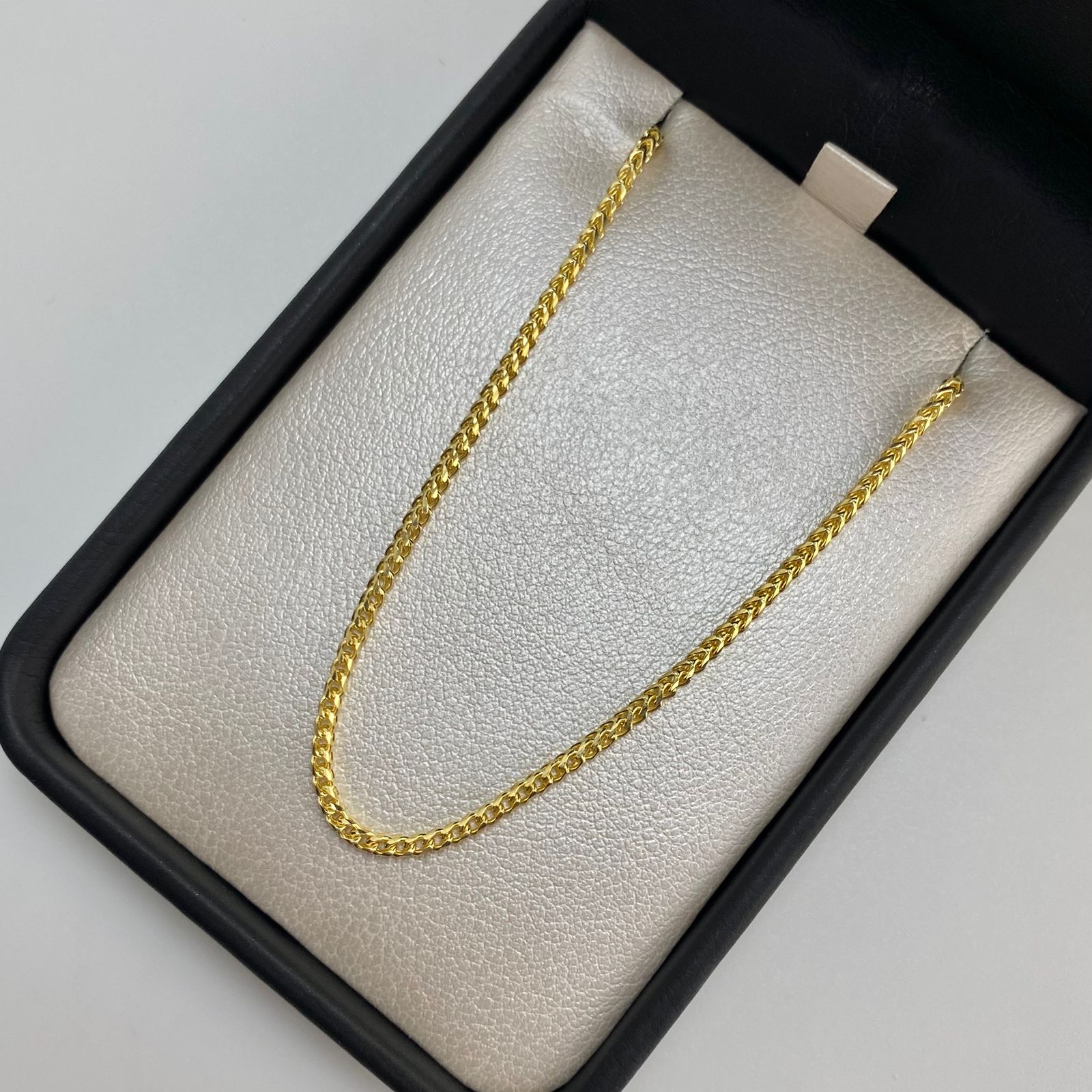 Pulso It franco Oro amarillo 18k +1 / 5,6 Gr / 2,0 mm / 21,5 Cm